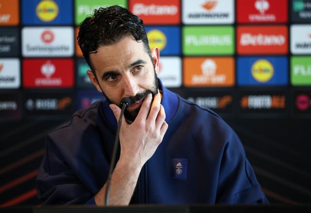 这种比赛, 关于阿玛德 这种比赛, 关于阿玛德