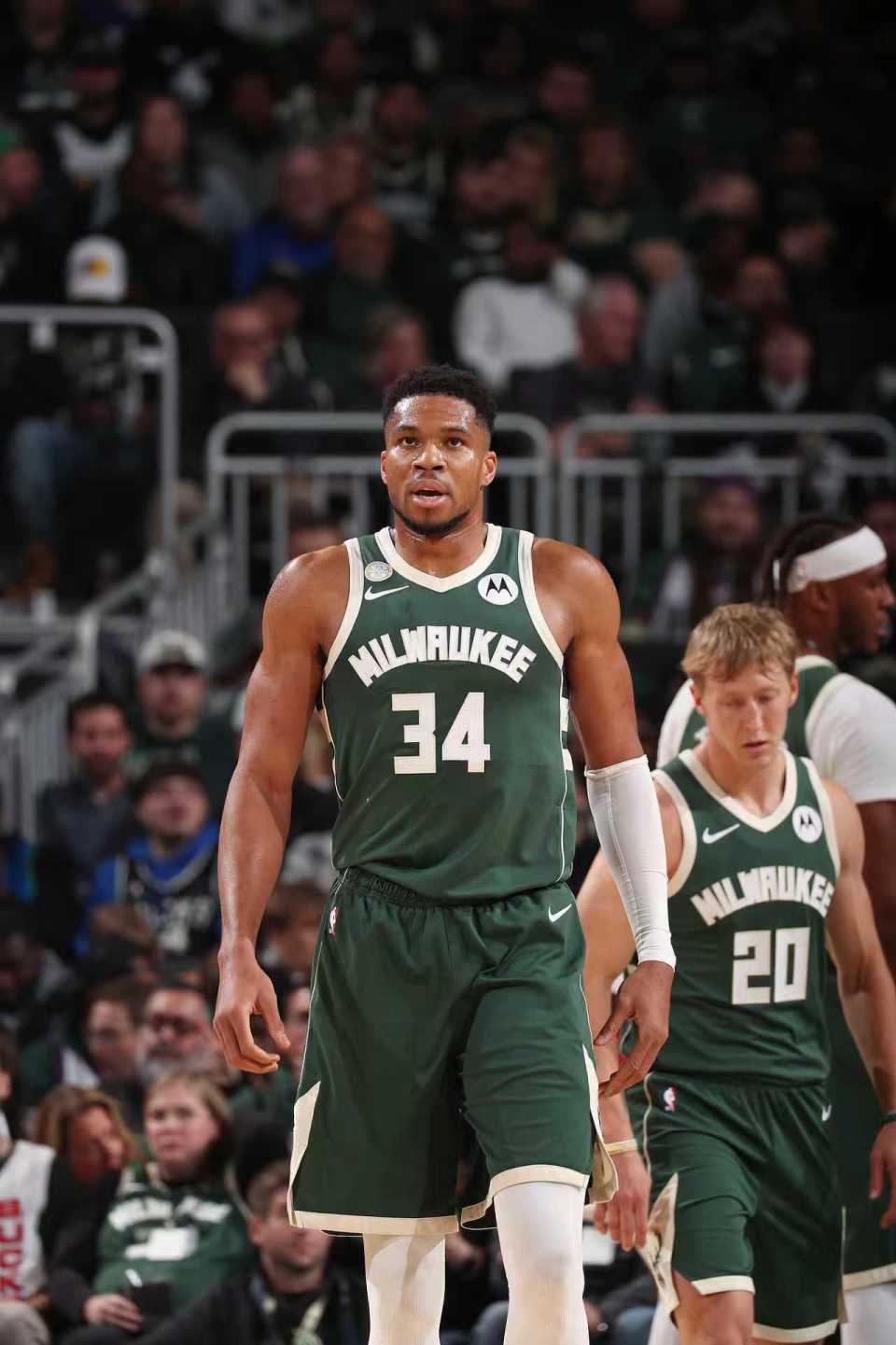 有反扑追分, 盖帽 有反扑追分, 盖帽