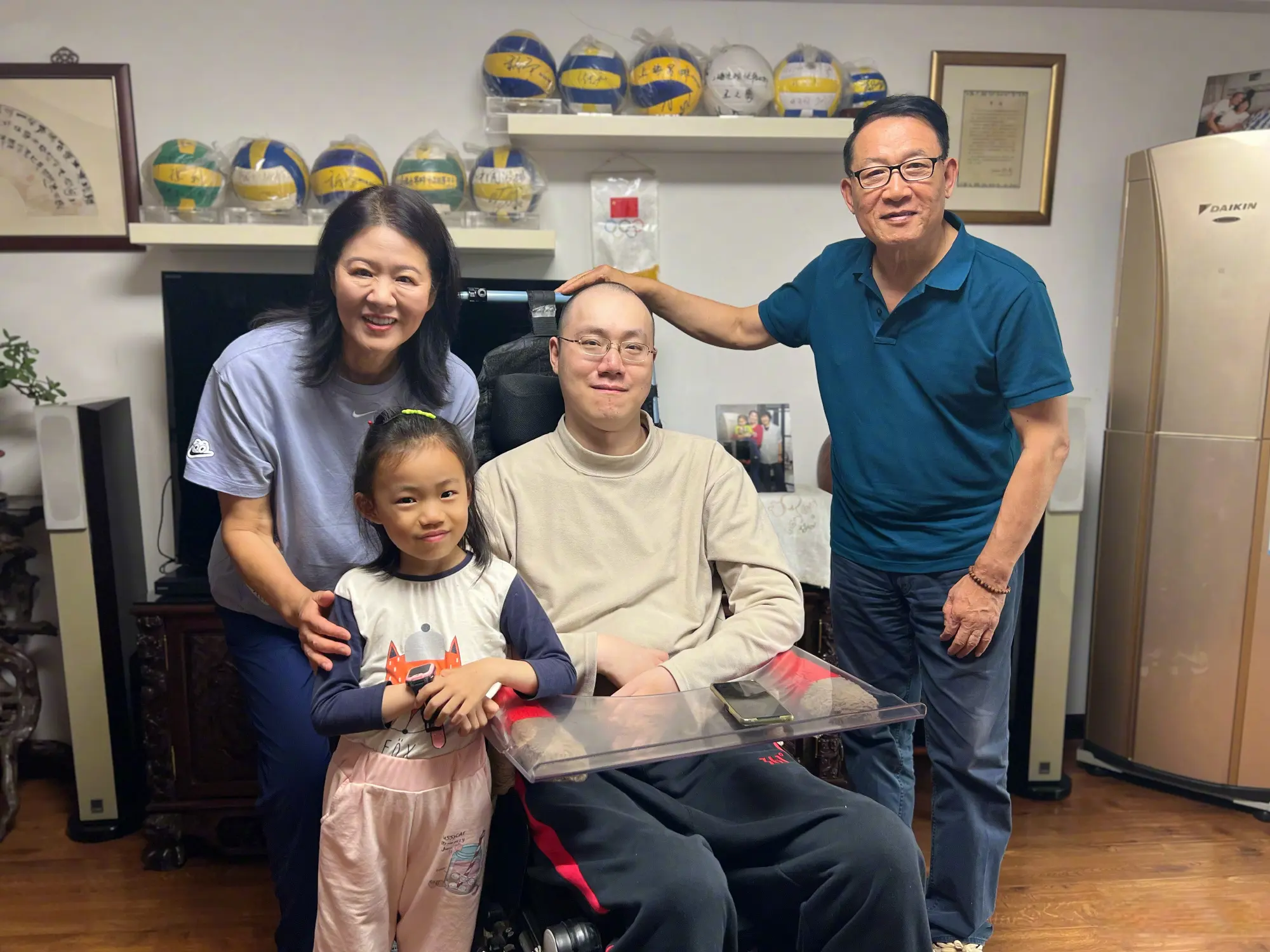 摔伤, img, 北京时间 摔伤, img, 北京时间