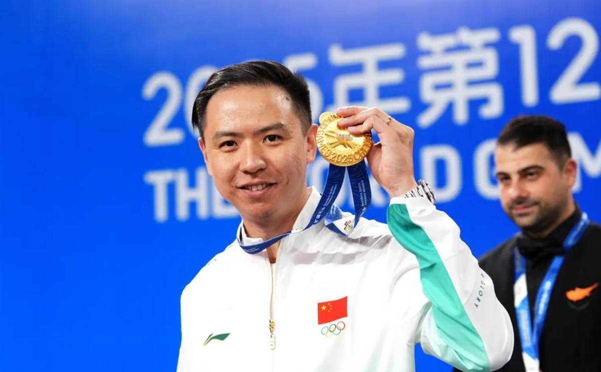 定在咖啡球, 漏报多项比, 选择为国征