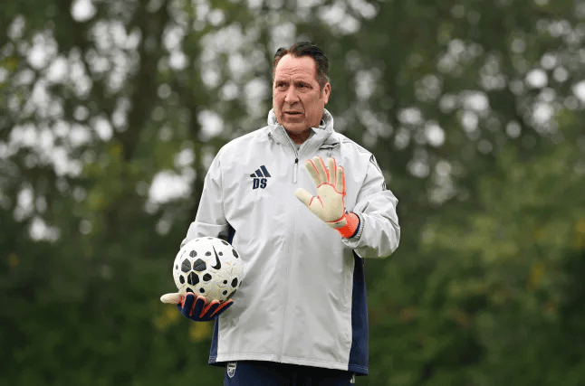 talkS, 的比赛中登 talkS, 的比赛中登